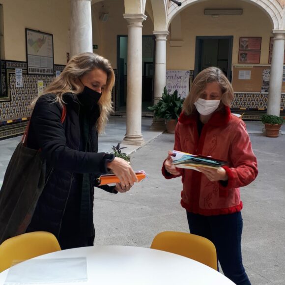 IMG-20211220-WA0011 Nos acercamos al Insti…Desde el cariño