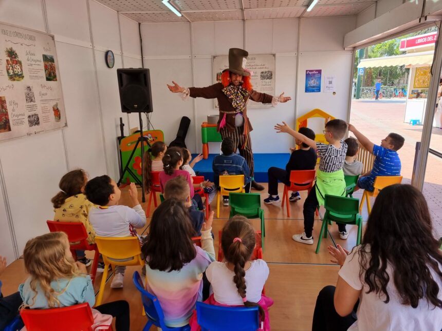 Cuentacuentos «Alicia en el País de las Maravillas»